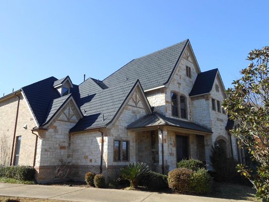 Lifetime Exterior Solutions Logo