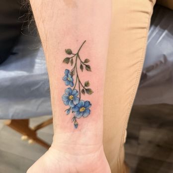 The Chicago Tattoo And Piercing - Forget Me Nots - Tattoo Near Me - Chicago, Illinois The Chicago Tattoo And Piercing - Forget Me Nots - Tattoo Near Me - Chicago, Illinois