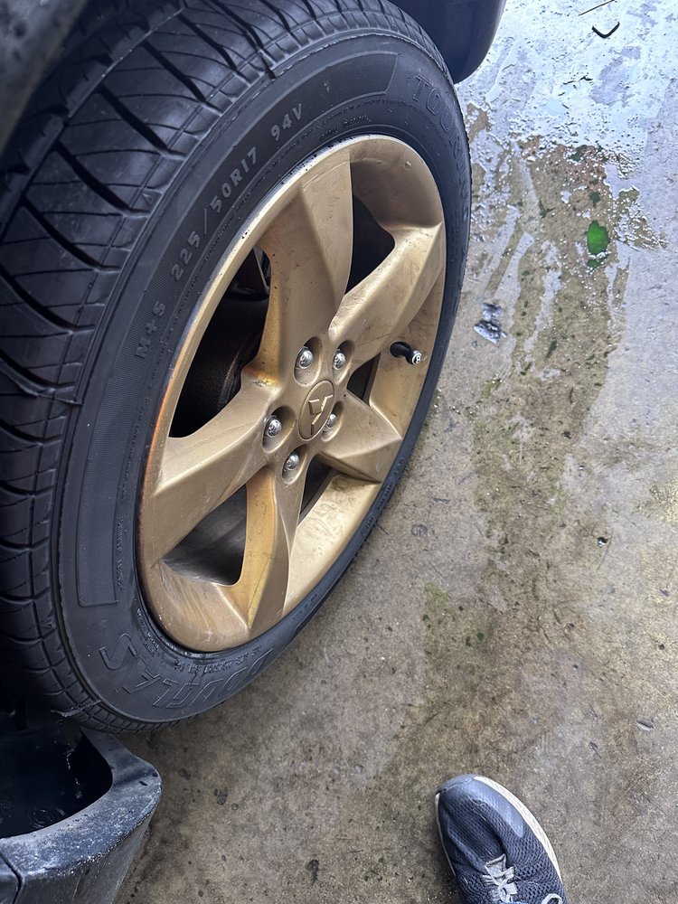 CARX TIRE & AUTO Updated August 2024 12 Reviews 7880 Tylersville Sq Dr, West Chester