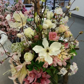 Aldik Home - Beautiful but $493 yikesss no thanks! - Flowers & Gifts Near Me - Van Nuys, California Aldik Home - Beautiful but $493 yikesss no thanks! - Flowers & Gifts Near Me - Van Nuys, California
