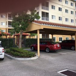 Discovery Village The Forum - Senior parking taking two spaces