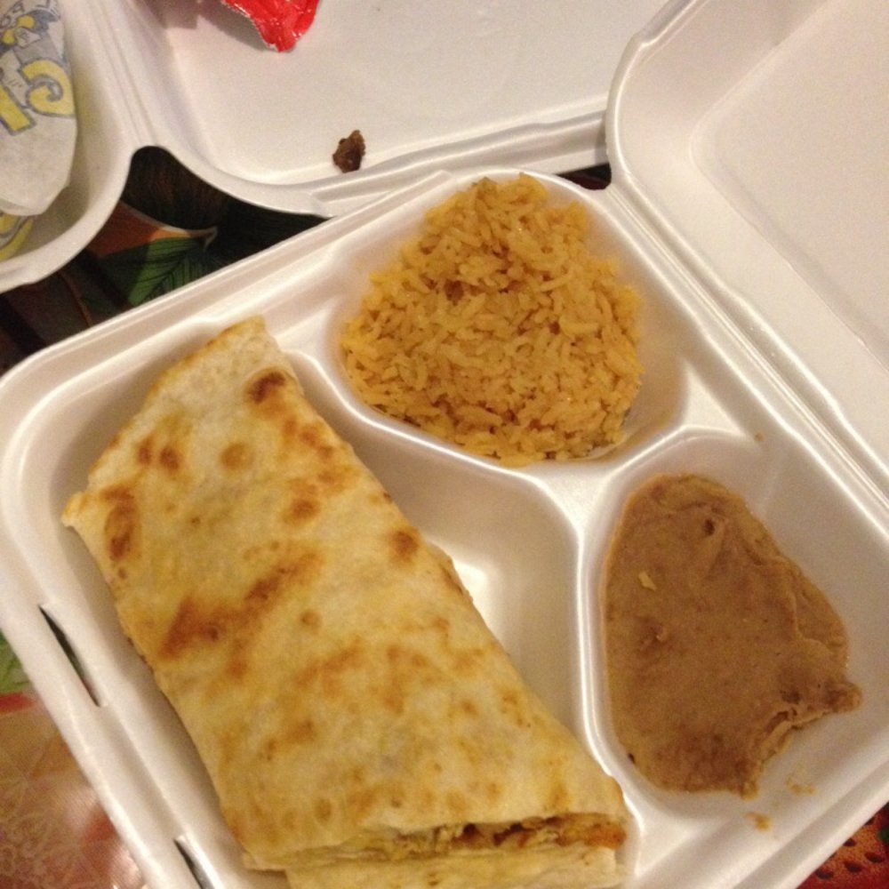 Pollo Regio - #12 Pollo Burrito Pirata (Chicken Burrito). ©  2014 @FOODEMIC. - Mexican Near Me - Dallas, Texas
