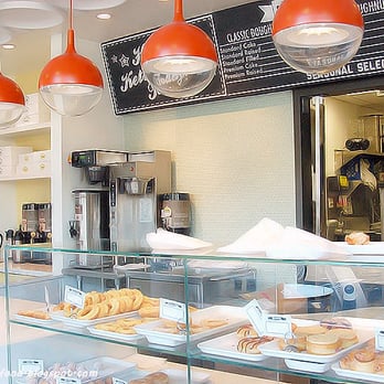 Kettle Glazed Doughnuts - Donuts Near Me - Hollywood, California Kettle Glazed Doughnuts - Donuts Near Me - Hollywood, California