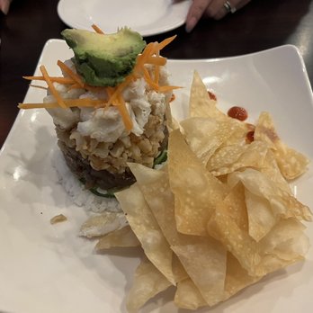 Knight's Downtown Ann Arbor Steakhouse - Seafood tower lump crab meat Ahi Tuna and chilled seared scallop with wonton chips. - Steakhouses Near Me - Ann Arbor, Michigan Knight's Downtown Ann Arbor Steakhouse - Seafood tower lump crab meat Ahi Tuna and chilled seared scallop with wonton chips. - Steakhouses Near Me - Ann Arbor, Michigan