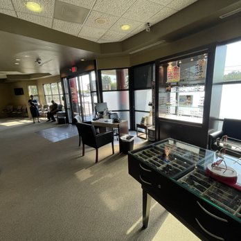 Thomas Eye Group - Optometrists Near Me - Lilburn, Georgia