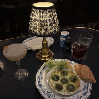 Lola’s Bistro - Escargot, boulevardier, french 75 - French Near Me - Chagrin Falls, Ohio Lola’s Bistro - Escargot, boulevardier, french 75 - French Near Me - Chagrin Falls, Ohio