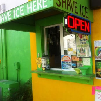 Maui's Beach House - Shave Ice in back - Beach Equipment Rentals Near Me - Lahaina, Hawaii Maui's Beach House - Shave Ice in back - Beach Equipment Rentals Near Me - Lahaina, Hawaii