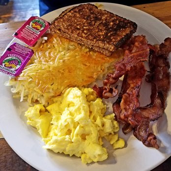 Wild Huckleberry - Country Breakfast- eggs, bacon, hashbrowns and toast. - Breakfast & Brunch Near Me - Wenatchee, Washington