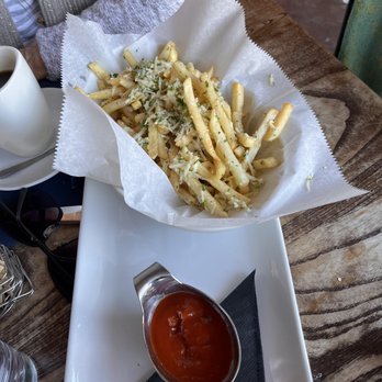 Smithy - Truffle Fries - Breakfast & Brunch Near Me - Dallas, Texas Smithy - Truffle Fries - Breakfast & Brunch Near Me - Dallas, Texas