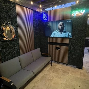 Soul Brothers - Patio lounge - Tiling Near Me - Las Vegas, Nevada Soul Brothers - Patio lounge - Tiling Near Me - Las Vegas, Nevada