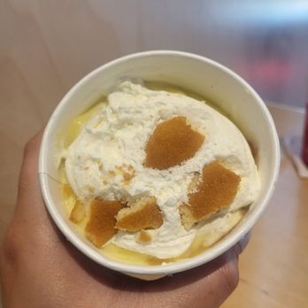 Howlin' Ray's - banana pudding - Southern Near Me - Pasadena, California