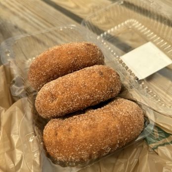 Trax Farms - Apple cider donuts - Fruits & Veggies Near Me - Finleyville, Pennsylvania