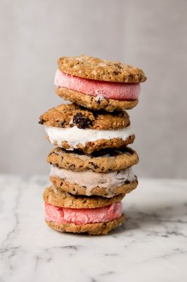 Lisa Dupar Catering by null