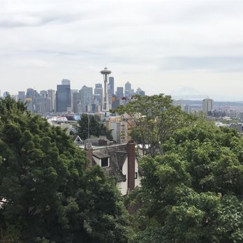 Kerry Park - The Space Needle looks like it's part of downtown from Kerry Park! - Parks Near Me - Seattle, Washington
