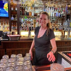 Bella Union - The fantastic mixologist!