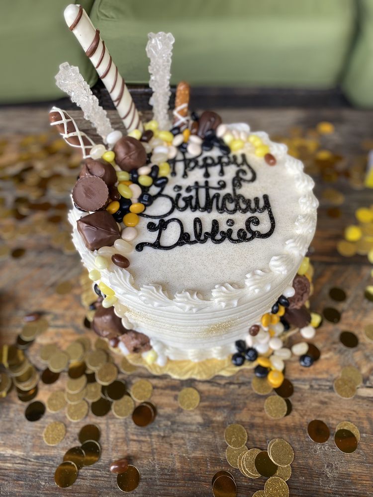 CANDY HAVEN AND CAKES 61 Photos & 82 Reviews Bakeries 301 N