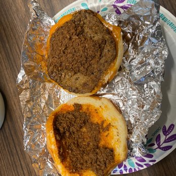 Dew Drop Inn - Chilli Burger???? Where the beans? - Burgers Near Me - Mobile, Alabama