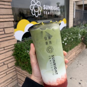 Sunright Tea Studio - San Gabriel - strawberry matcha latte - Bubble Tea Near Me - San Gabriel, California