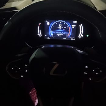 Hendrick Lexus Charlotte - Car Dealers Near Me - Charlotte, North Carolina