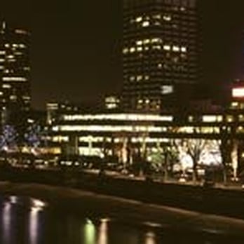 South Bank - courtesy www.nationaltheatre.org.uk - Landmarks & Historical Buildings Near Me - London, XGL