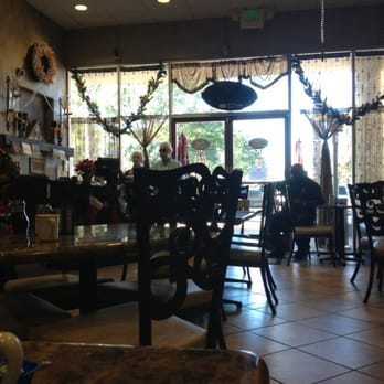 Cafe Amri - Nice relaxing atmosphere.  Ordered chicken and waffles, will review later. - Breakfast & Brunch Near Me - Oxnard, California