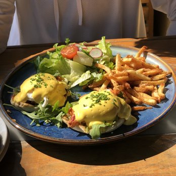 Pearl Diver - Egg benny - Seafood Near Me - Toronto, Ontario Pearl Diver - Egg benny - Seafood Near Me - Toronto, Ontario