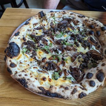 In Riva - Mushroom Pizza - Italian Near Me - Philadelphia, Pennsylvania