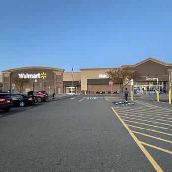 Walmart Supercenter - Grocery Near Me - Elk River, Minnesota