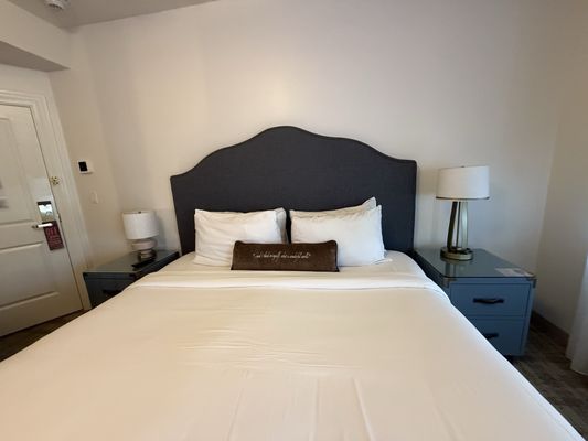 Fenway Hotel, Autograph Collection by null