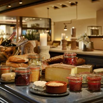 Die Sonne Frankenberg - Gourmetrestaurant Philipp Soldan - Hotels Near Me - Frankenberg (Eder), HE Die Sonne Frankenberg - Gourmetrestaurant Philipp Soldan - Hotels Near Me - Frankenberg (Eder), HE