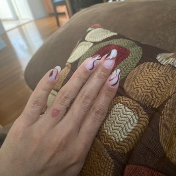 Hadley Nail Spa - Nail Technicians Near Me - Hadley, Massachusetts