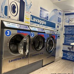 Laundromat Lavanderia Self Service Milano