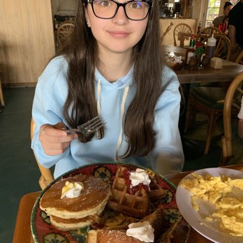 Countryside Cafe - Walk through the country trip. Waffle, pancake, and French toast. - Breakfast & Brunch Near Me - Waianae, Hawaii