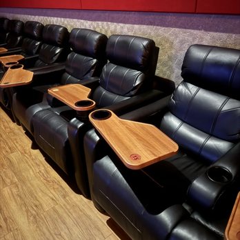 Regal Summerlin Luxury - Cinema Near Me - Las Vegas, Nevada Regal Summerlin Luxury - Cinema Near Me - Las Vegas, Nevada