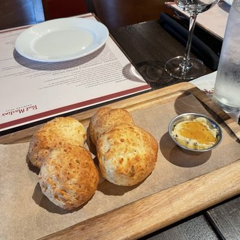 Paul Martin's American Grill - Cheddar biscuits - Seafood Near Me - Austin, Texas Paul Martin's American Grill - Cheddar biscuits - Seafood Near Me - Austin, Texas