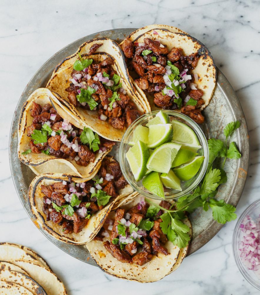 Food from El Paisa Little Red Wagon