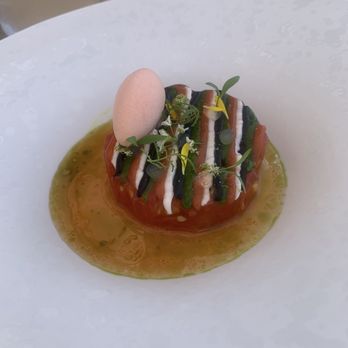 Château Eza - Beef Tomato appetizer - French Near Me - Èze, 06