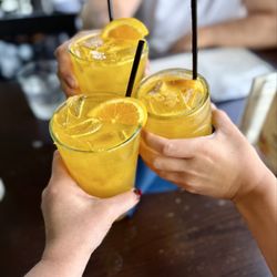 Orange crushes all around