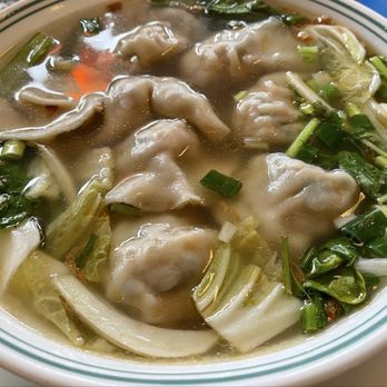 Dew Drop Inn - Dumpling soup - Chinese Near Me - Honolulu, Hawaii Dew Drop Inn - Dumpling soup - Chinese Near Me - Honolulu, Hawaii