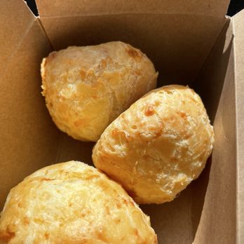 Sweet Pea's Cafe - Pão de queijo - Breakfast & Brunch Near Me - Old Greenwich, Connecticut Sweet Pea's Cafe - Pão de queijo - Breakfast & Brunch Near Me - Old Greenwich, Connecticut
