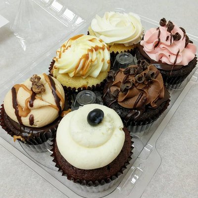 Sweet T's Bakeshop by null