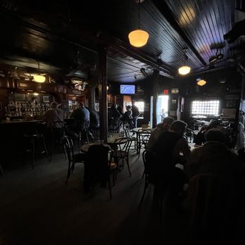 Vincent's - Interior - Sandwiches Near Me - Worcester, Massachusetts