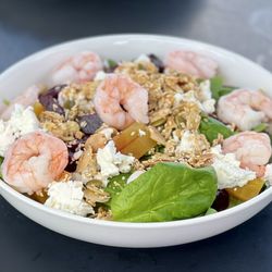 Beet salad with shrimp
