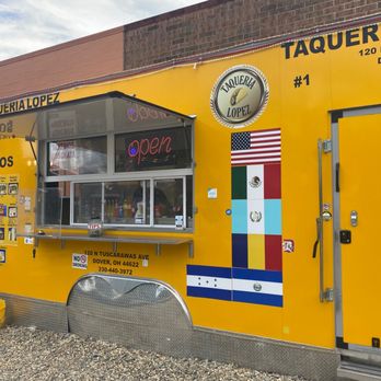 Taqueria Lopez - a taqueria on a yellow building - Tacos Near Me - Dover, Ohio