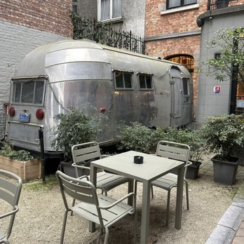 Vintage Hotel - Hotels Near Me - Saint-Gilles, BRU Vintage Hotel - Hotels Near Me - Saint-Gilles, BRU