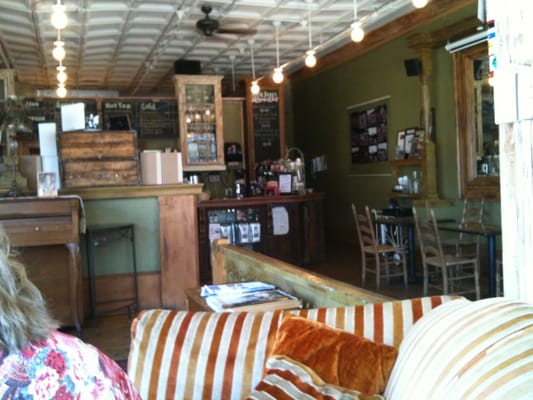 Dottie's Coffee Lounge by null