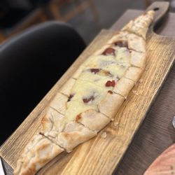 Old Avenue Restaurant & Bakery - Pastrami Pide