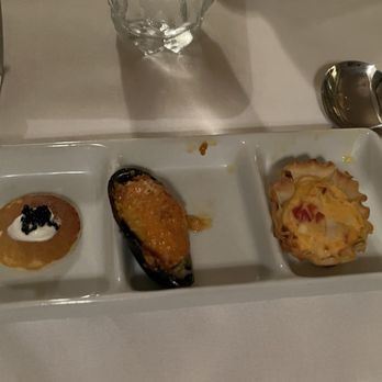 Elizabeth On 37th - Corn cake with caviar, mussel, pimiento cheese tart - New American Near Me - Savannah, Georgia Elizabeth On 37th - Corn cake with caviar, mussel, pimiento cheese tart - New American Near Me - Savannah, Georgia