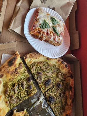 Philomena's Pizza by null