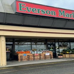 Everson Market